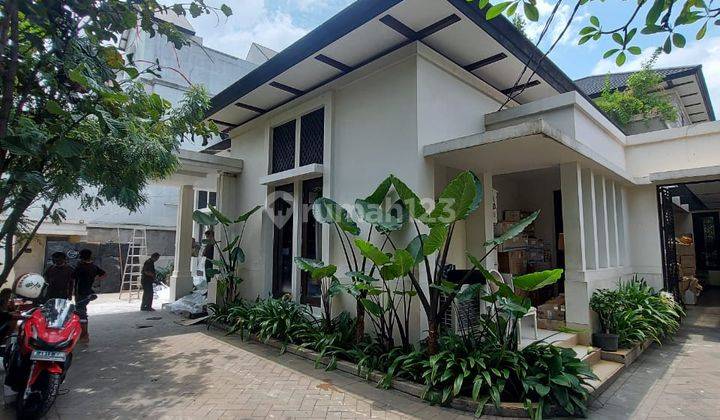 Rumah Mewah Berlokasi Di Area Kemang-Bangka Jakarta Selatan 1