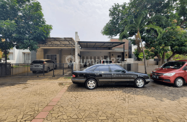 Rumah bagus minimalis mewah tengah kota Semarang siap huni dekat tol dekat sekolah internasional dekat Akpol dijual di Graha candi golf Jangli Candisari Semarang atas 2