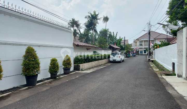 Rumah hunian asri hadap timur