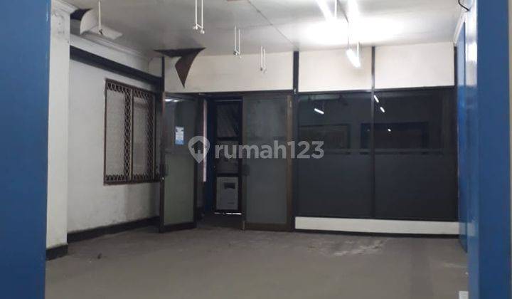 Rumah Ex Kantor Pinggir Jalan, Asia Afrika, Bandung Tengah 1