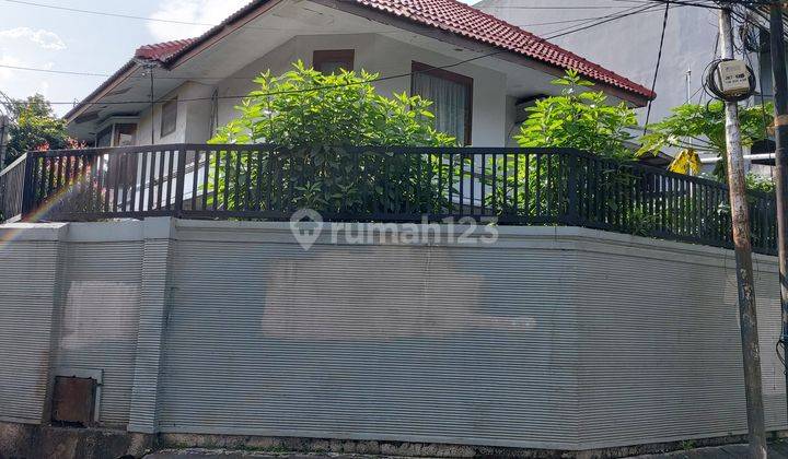 Rumah 2 Lantai Jl. Kemang Utara , Bangka, Mampang Prapatan, Jakarta Selatan. Lokasi Strategis 1