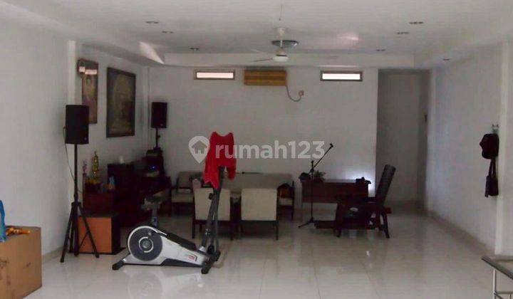 Rumah 4 Lantai Semi Furnished Bagus - 3BR+1 (Lt: 109 m² Lb: 435 m²) 3.6m, Jelambar, Jakarta Barat 1