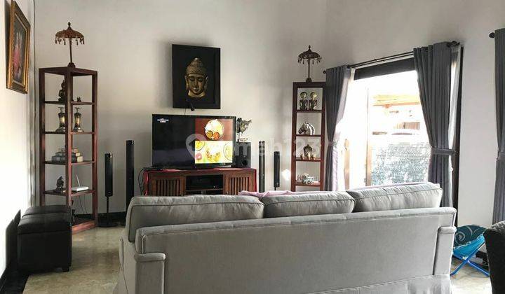 4 BEDROOM VILLA NEAR THE AIRPORT 1