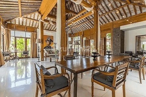 Beautiful Freehold villa designed with combination a tradisional Indonesian and contemporary style,only 5 minutes to Finns beach club , Atlas beach club and to many popular cafe and restaurant in Berawa Canggu,Kuta Utara,Badung Bali 2