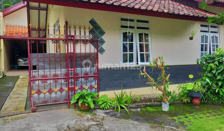 Rumah Jalan Kaliurang Tanah 500 Meter Udara Sejuk 2