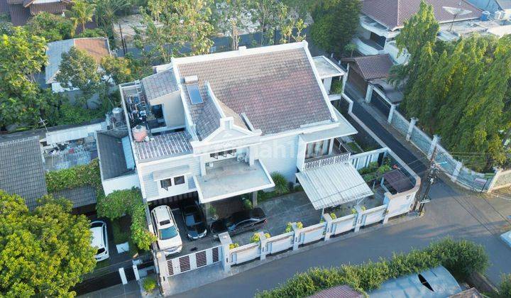 Rumah Mewah dan luas dalam komplek Pondok Pinang 1