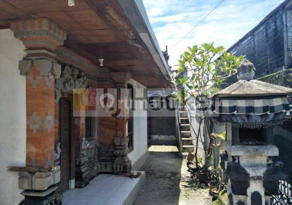 Rumah Cantik di Jl. Gunung Tangkuban Perahu Kerobokan Kelod 2