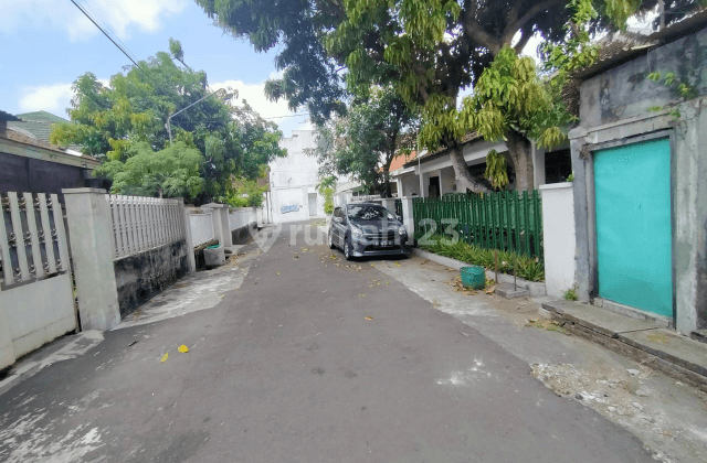 RUMAH LAMA NYAMAN TENANG AMAN DI GREMET MANAHAN 1