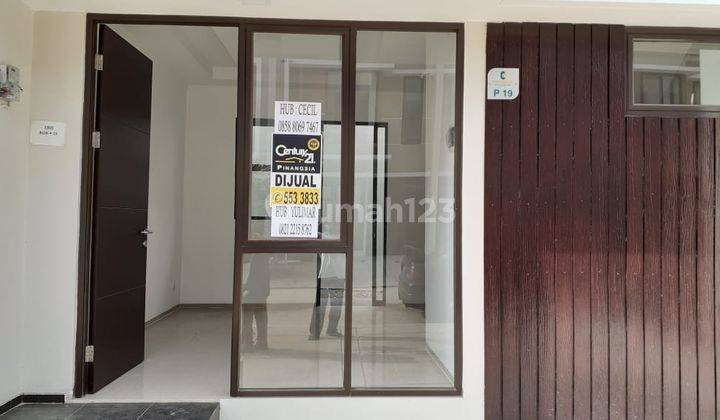 Dijual rumah 2 lantai daerah Mauk 1