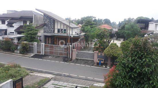 Rumah Nyaman dekat Sekolah di Pondok Kelapa Duren Sawit Jakarta 2