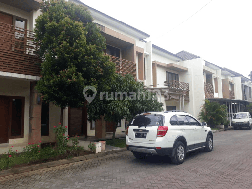 RUMAH 2 LANTAI FULL FURNISHED SIAP PAKAI DI CLUSTER ELITE DI GENTAN SOLO 2