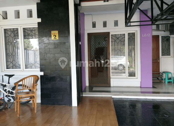 Rumah 2 lantai dengan harga nego 1