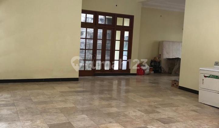 Rumah Lama terawat di Cilandak 2