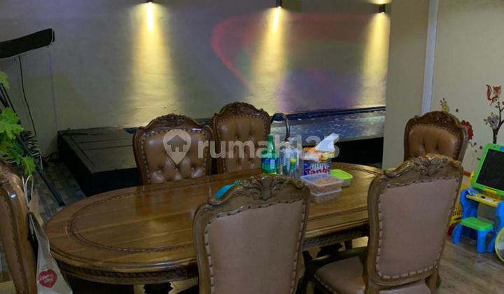 Alicante cluster home with private pool in Gading Serpong.