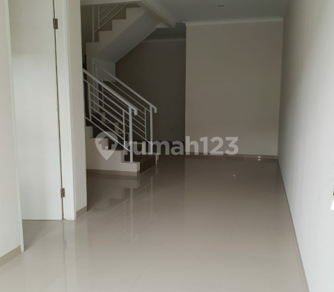 Rumah Baru Yg Tenang 2