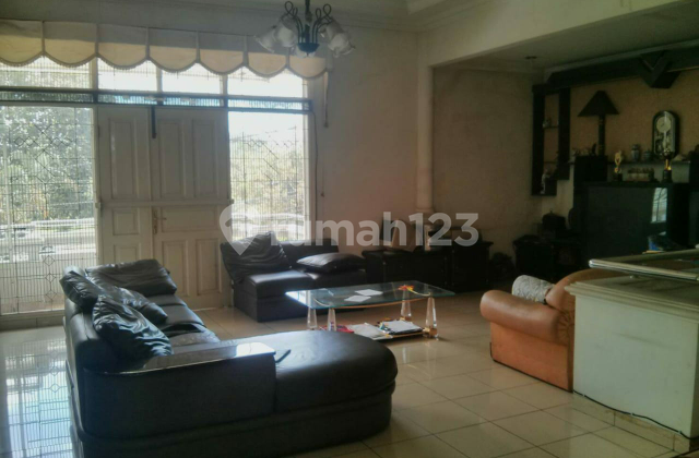 Rumah Besar Yg Nyaman Rumah Besar Yg Nyaman