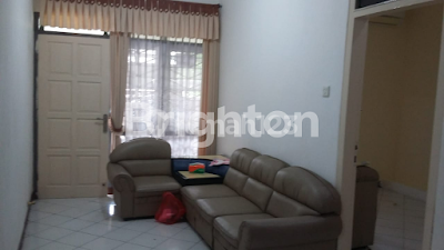 LINGKUNGAN AMAN KOMPLIT PERABOT PURI ANJASMORO 2