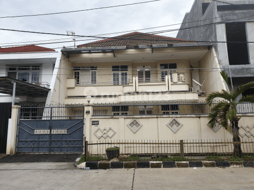 Rumah Mewah di Green Garden Jakarta Barat 1