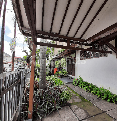 Rumah kopo permai mainroad 1