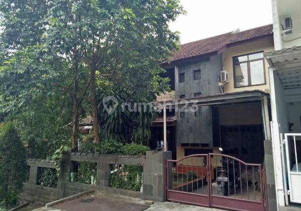 Rumah Lama 2 lantai, Siap Huni, dekat Cinere Mall, Cinere, Depok 2