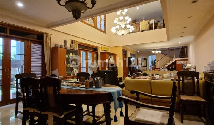 RUMAH at Jl RADIO, KRAMAT PELA, KEBAYORAN BARU dkt BLOK M