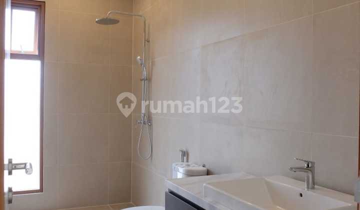 Brand New House in East Kelapa Cengkir 2