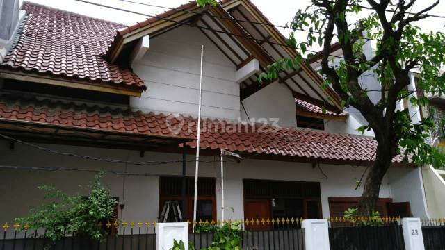 Rumah  lama bagus 1