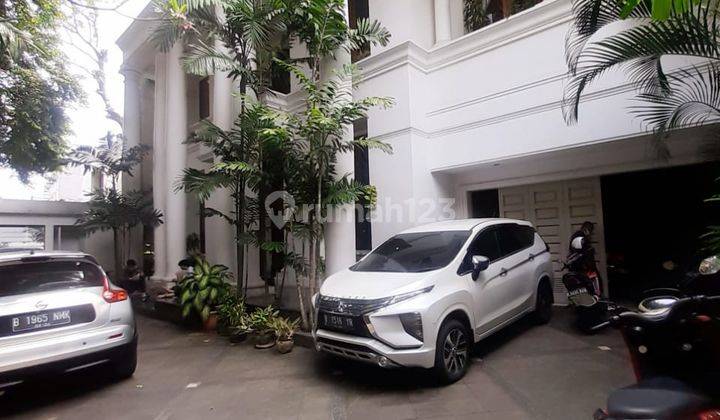 Nice House, Luxury And Comfortable Prime location at Pondok Indah 2