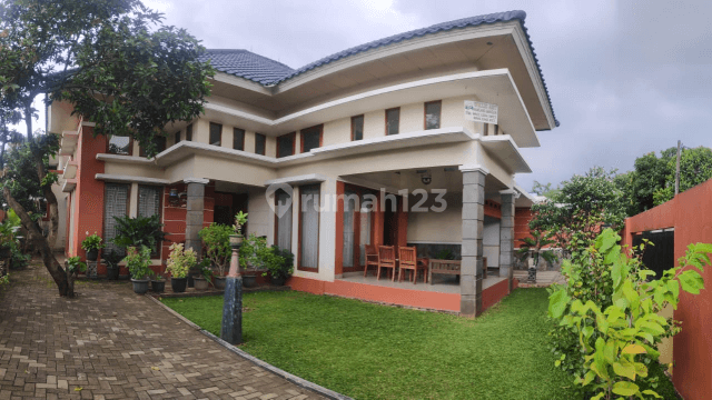 rumah cantik asri & nyaman di jatiwarna pondok gede dekat jakarta 1