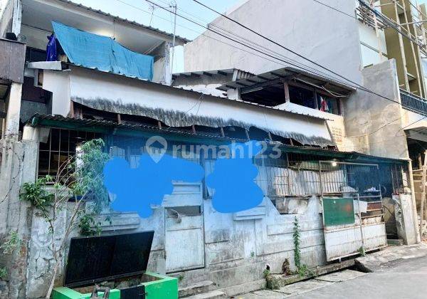 Rumah tua 2 lantai di jalan Gelong Baru Barat luas 171 m2 Tomang Jakarta Barat 1