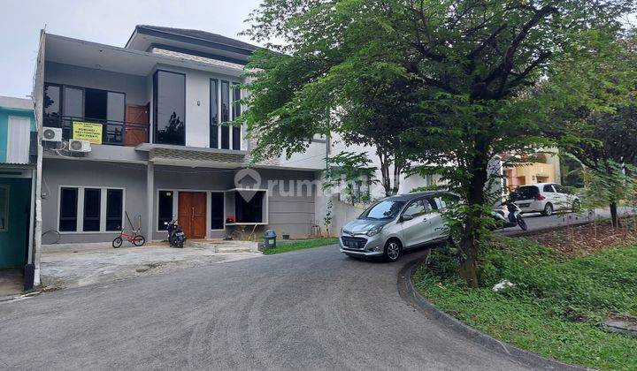 rumah mewah 2 lantai siap huni akses tol di sentul city 1