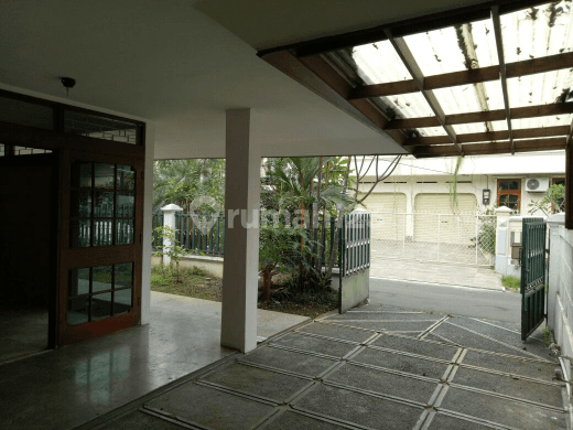 Rumah cantik di Pondok Indah 2