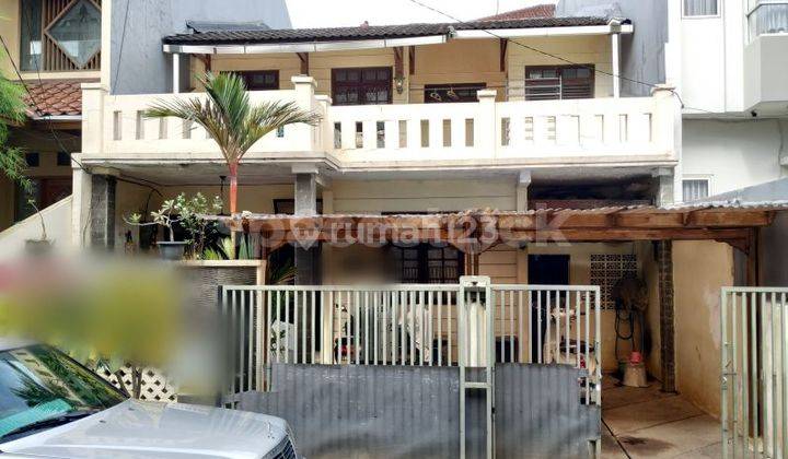 Rumah 2 lantai di jalan Kembang Abadi 3 KT luas 120 m2 Puri Kembangan Jakarta Barat 1