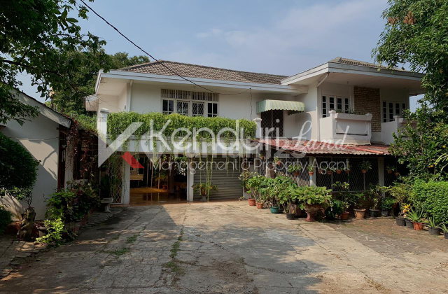 Rumah mewah bagus jagakarsa Jakarta Selatan