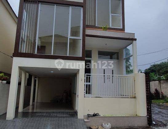 Rumah Baru Dalam Cluster Jl. Dadali Kota Bogor  1