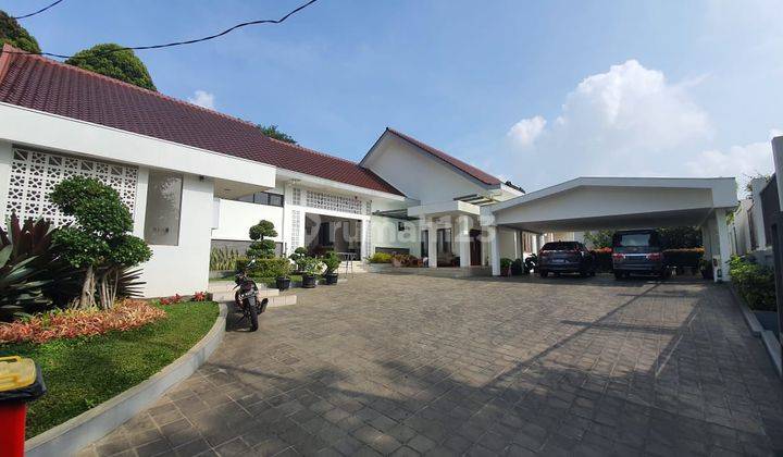 RUMAH UNIK DI SETIABUDI , BANDUNG dekat tempat wisata 1