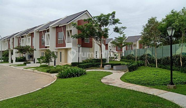 Rumah Nyaman di Summarecon Emerald Karawang, Masih Baru!! 1