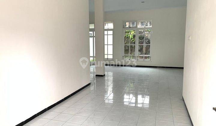 Rumah Jogja Dijual Jl Godean Dekat Malioboro 2