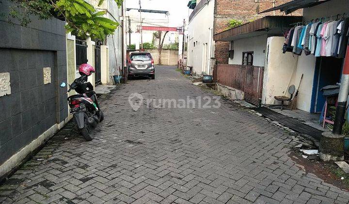 Rumah Tengah Kota Di Jl. Karangwulan Tengah, Jagalan 2