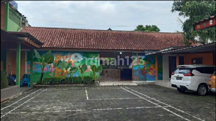 Rumah Cantik Luas Cocok Untuk Segala Usaha Jl Soreang - Banjaran 2