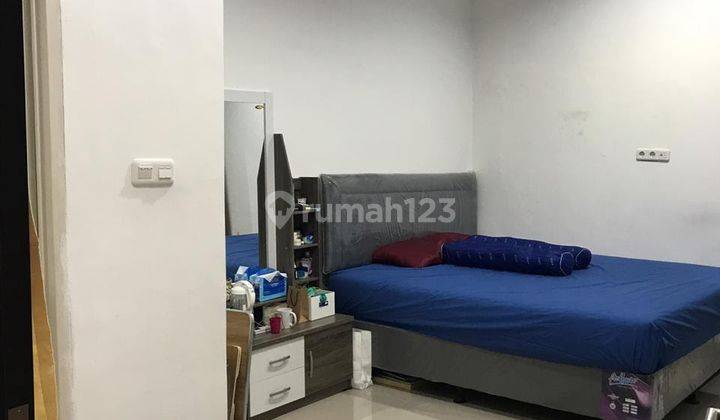 Investasi Super Langka Rumah Kost Baru dengan 81 Kamar di Grogol Jakarta Barat 2