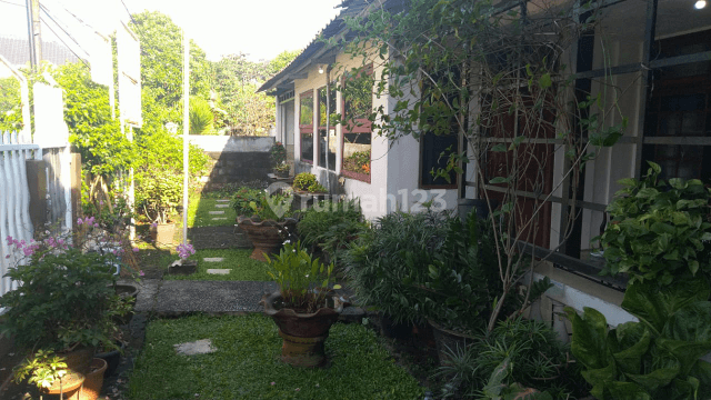 Rumah jl potlot diujung jalan kuldesak lapang 2