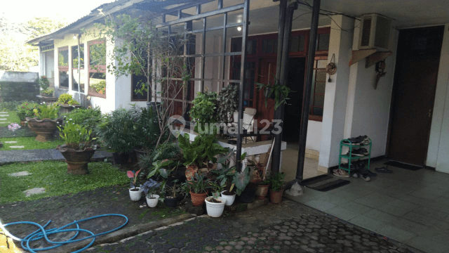 Rumah jl potlot diujung jalan kuldesak lapang 1