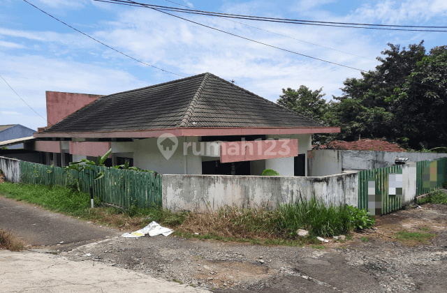 Rumah tengah kota strategis murah di Sibayak Candisari Semarang selatan 2