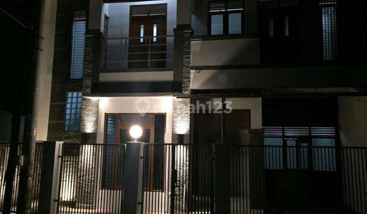 Rumah Murah Full Furnish Jln Damai dkt Jln Kaliurang km 8 & Kampus UGM 2