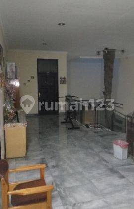 BURUAN RUMAH DI GREEN GARDEN LOKASI STRATEGIS 2