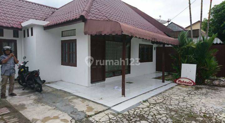 Rumah Jl. Sei Bertu, Medan -R-0318 2