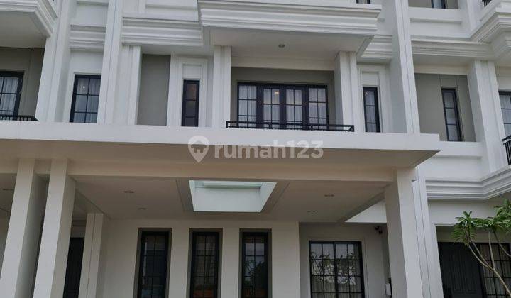 Rumah mewah 3Lt semi furnish DP 20% cicil 20% Winona Luciola 1