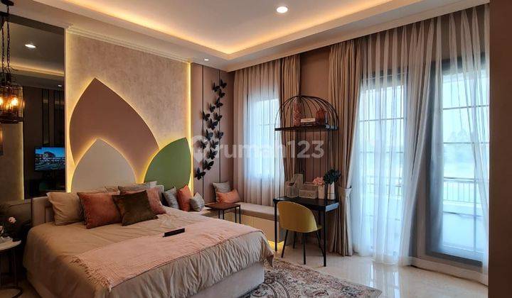 Rumah mewah 3Lt ada lift, Semi furnish Di alam sutera Winona Wallace B 2