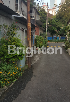 Rumah Tua Tanjung Duren Hitung Tanah 1